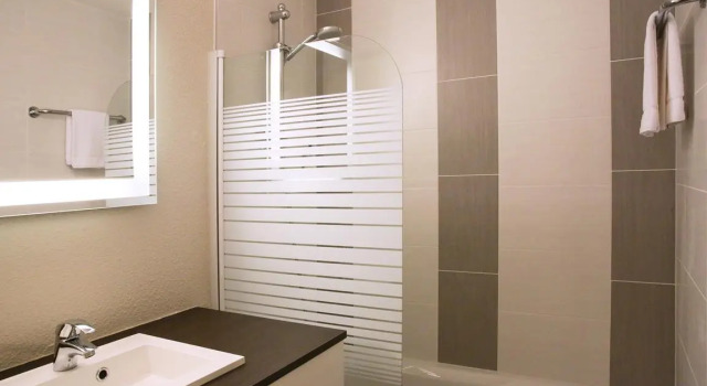 Четырёхместный номер Standard Best Western Auray le Loch