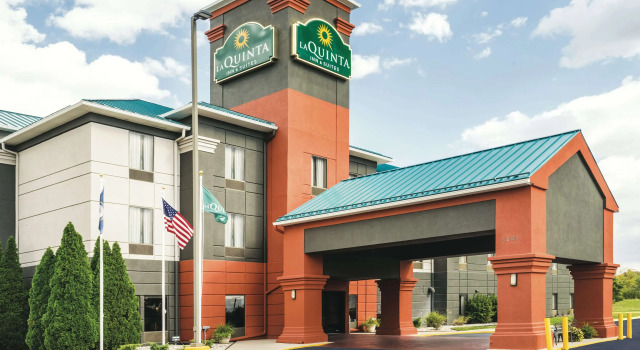 La Quinta Inn & Suites Louisville, Book Hotel Hurstbourne Louisville Metropolitan Area