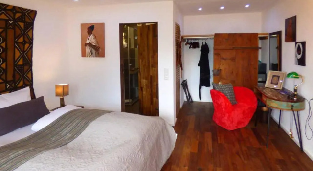 Haus der 5 Kontinente, Varaa Hotelli Hotellit Baijeri pysäköinnillä, Pysäköinti