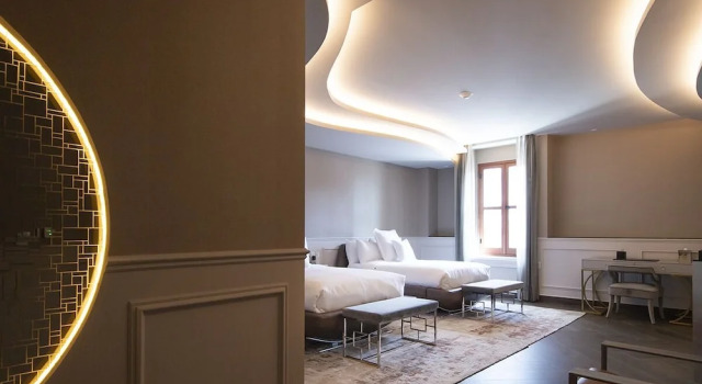 Четырёхместный люкс Deluxe с видом на город L Hotel Perla Boutique