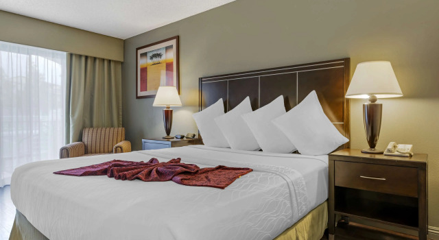 Двухместный номер Standard Best Western Plus Palm Desert Resort