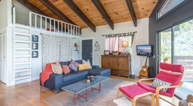 Alder Creek Cabin 2Br 2Ba, Забронировать Дом для отпуска Траки Скво-Вэлли, рядом с Гольф-клуб Tahoe Donner