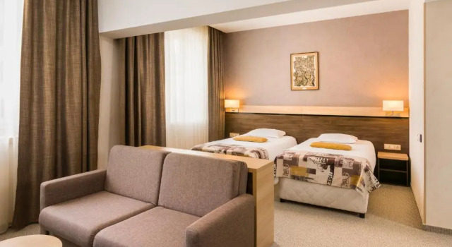 Dunav Plaza Hotel, Rezervovat Hotel 4hvězdičkové hotely v Iron Gate, 4*