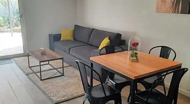 La ptite adresse Love Room 150 M2 Piscine Intérieure chauffé Privée & Spa Privée Parking Gratuit