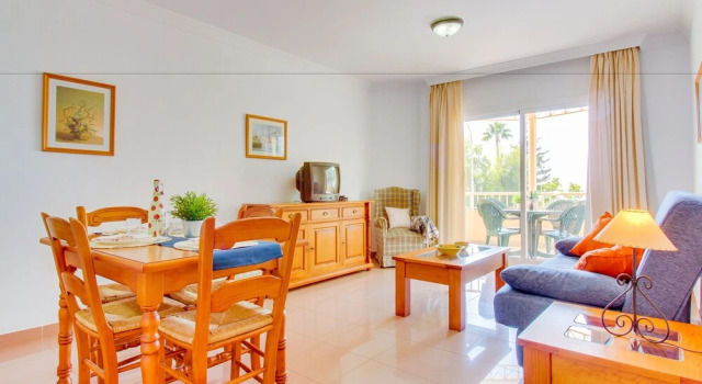 Apartamento Andalucía 103, Забронировать Апартаменты/квартира Апартаменты Нерха, рядом с Церковь Эль-Сальвадор, Апартаменты/квартира