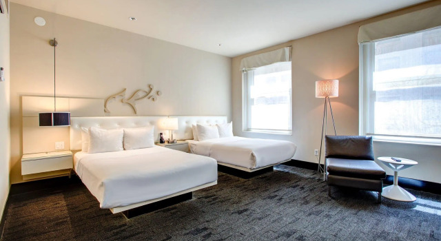 Четырёхместный номер Standard THE MIDLAND HOTEL, Chicago, a Tribute Portfolio Hotel