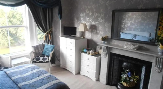Riverside Guest House, Забронировать Гостевой дом Отели Морпет с парковкой, Парковка