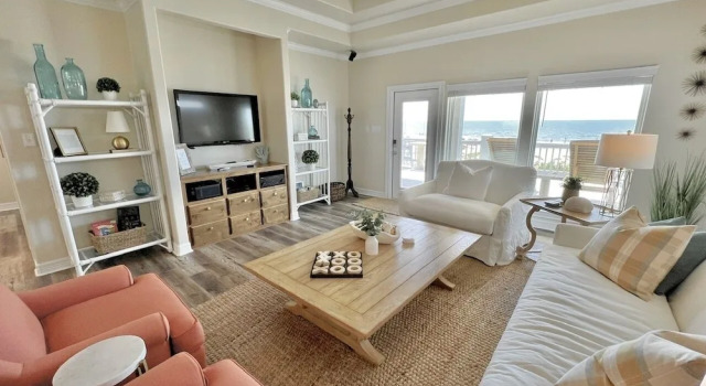 A La Playa 2 Bedroom Home by RedAwning, Book Feriehus Bolivar Peninsula Houston