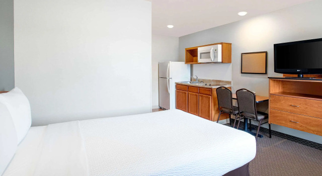 Люкс WoodSpring Suites Manassas Battlefield Park I-66