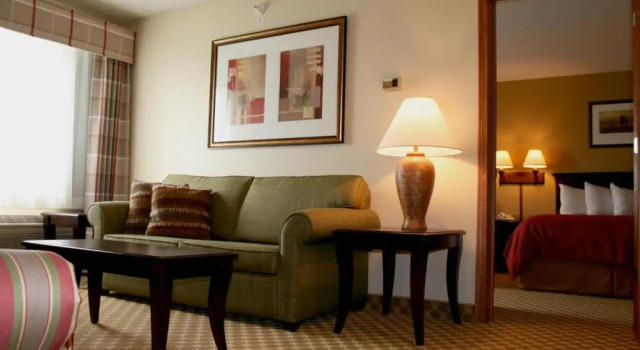 Люкс Country Inn & Suites by Radisson, Lincoln North Hotel and Conference Center, NE