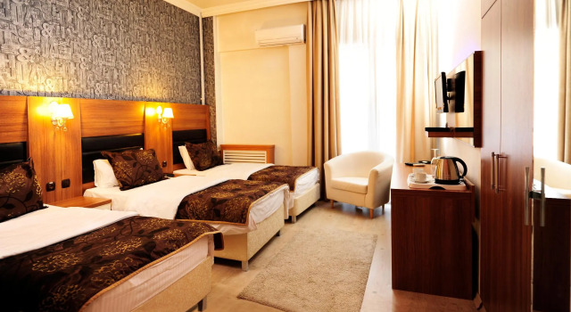 Трёхместный номер Standard Tanik Hotel