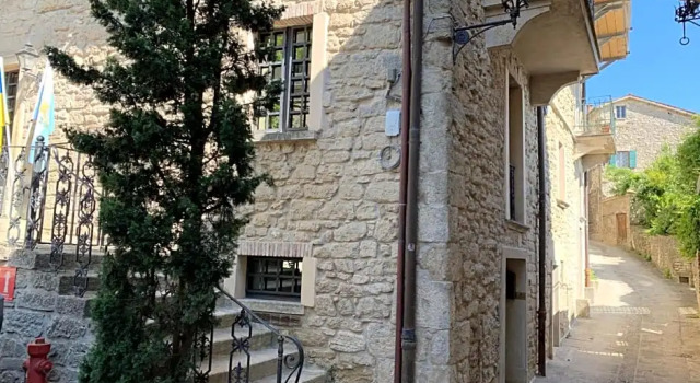 Borgoloto Suite 23, Réserver Hôtel Saint-Marin 