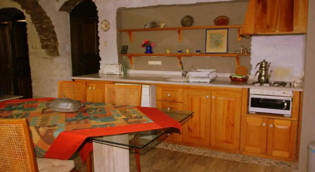 Коттедж с 2 комнатами Eski Doganbey Houses