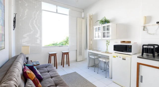 Апартаменты Comfort in Ipanema 2 Blocks From the Beach Vp604