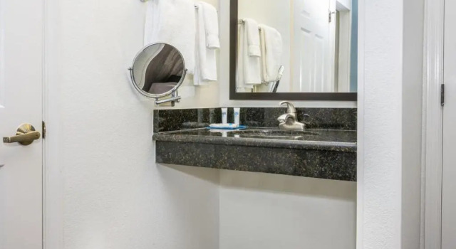 Люкс Hyatt House Herndon/Reston