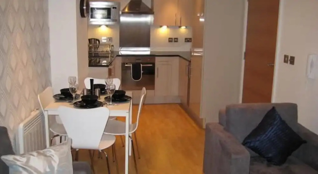 Woodlock Apartments, Varaa Huoneisto Asunnot kohteessa Merseyside, Huoneisto