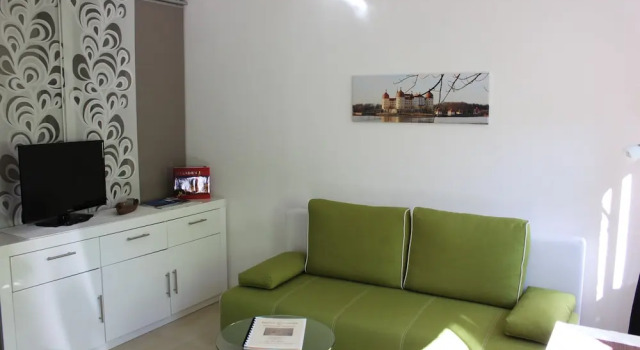 Студия Weber Apartments