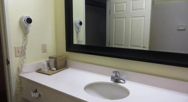 Номер Standard Baymont by Wyndham Fort Wayne