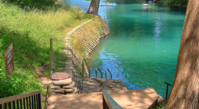 The Iron Cactus Condo on the Comal CW C102