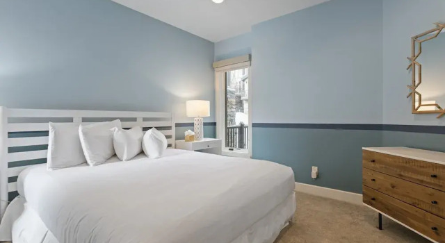 1688 - Five Bedroom Condo with Hot Tub Pinnacle by Deer Valley Resort, Varaa Lomakeskus Deer Valley 