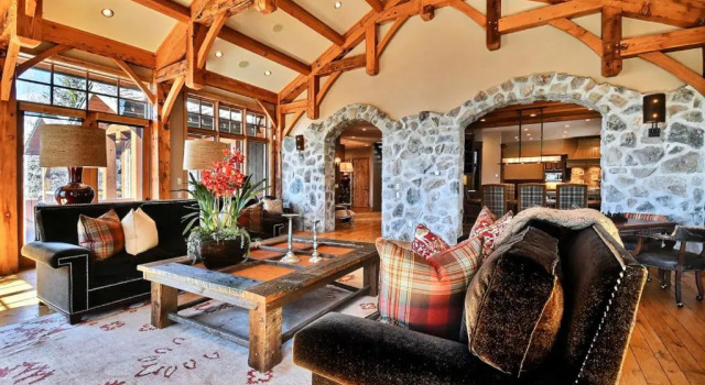 Коттедж Oakwood Lodge