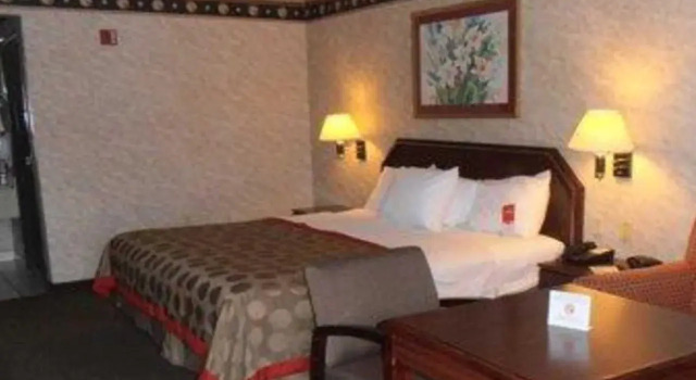 Econo Lodge, Rezervasyon Otel Dallas Dallas - Fort Worth Metropolitan Area