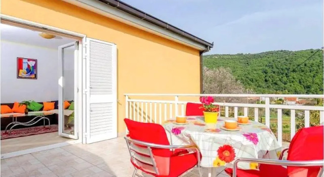 Апартаменты Apartment Varezic