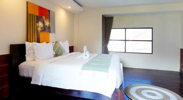 6 BR Twin Villa with Private Pool West Sanur, Varaa Villa Mökit kohteessa Bali, Mökki