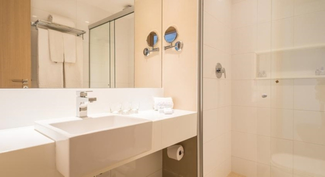 Трёхместный номер Executive с балконом Américas Barra Hotel