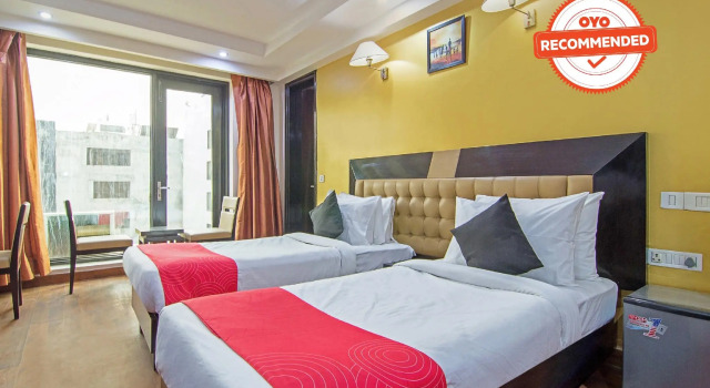 Townhouse 909 Hotel The Bluemoon, Забронировать Отель Сола 