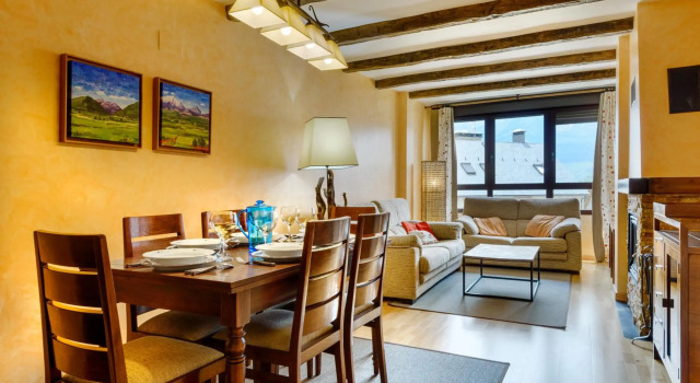 Peña Sabocos, apartamento turístico Panticosa, Buchen Sie Ferienwohnung SPA-Hotels in Panticosa, SPA