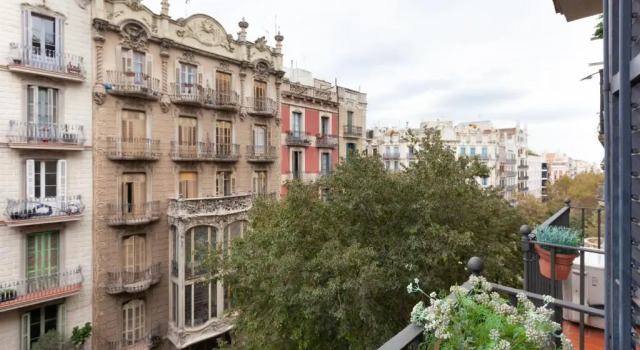 Апартаменты Enric Granados Apartment