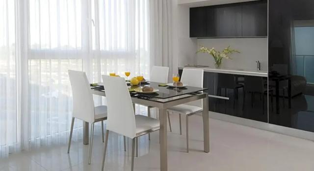 Island Suites Hotel