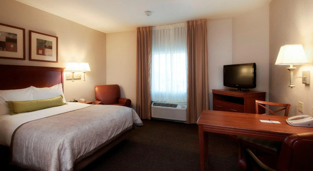 Двухместный люкс Candlewood Suites Fort Worth West by IHG