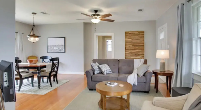 Charming Cottage w/ Mississippi River Views!, Buchen Sie Ferienhaus Villen in Natchez, Villa