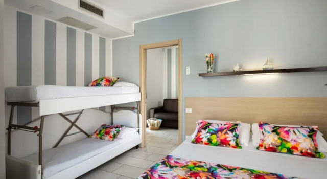 Апартаменты с балконом Rubino Smart Stay - Ideale per ragazzi - a 100m dal Mare - P r a t u r e c c i Group