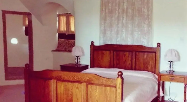 Leslie Castle, Prenota Bed & breakfast  