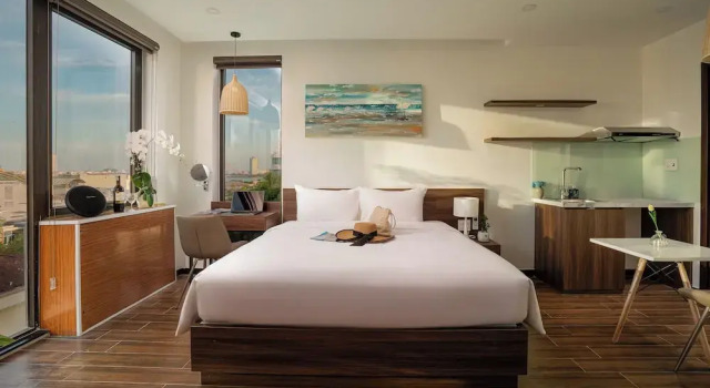 Dragon View Riverside Hotel, Забронировать Отель Отели Дананга муниципалитета 3 звезды, рядом с Музей изящных искусств Дананга, 3*