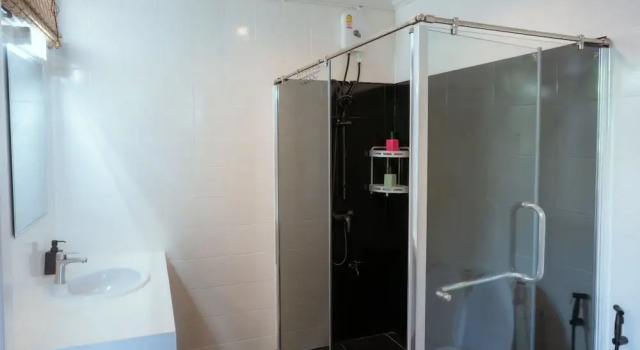 Кровать в общем номере Ekkamai Buds & Beds - 420 Hostel