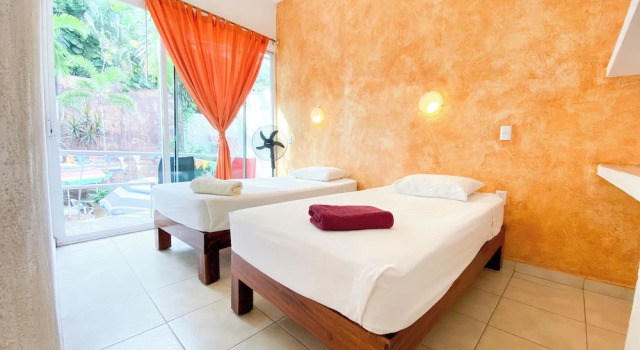 Двухместный номер Standard с балконом и с красивым видом из окна ITH Sayulita Amazing Surf Hostel