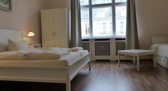 Hotel Pension Kima, Prenota Hotel Hotel a Berlino con parcheggio, Parcheggio
