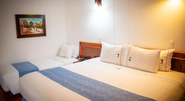Трёхместный номер Standard Hotel Casa de los Fundadores