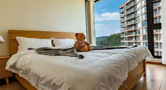 Люкс Fuxian Lake Mountain Lake B&B