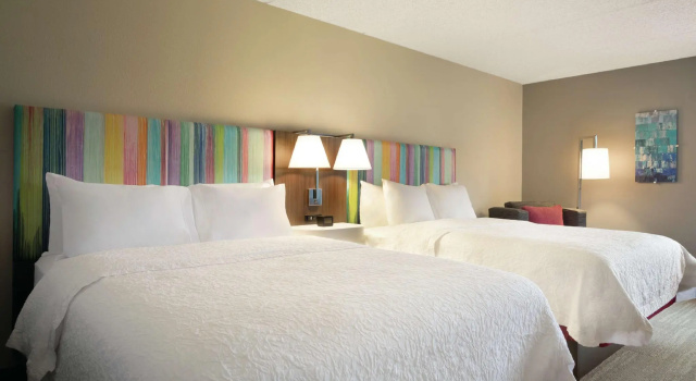 Четырёхместный номер Hampton Inn - Houston/Brookhollow