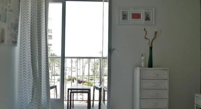 Bright Beach, Prenota Appartamento Hotel a Pamplona con parcheggio, Parcheggio