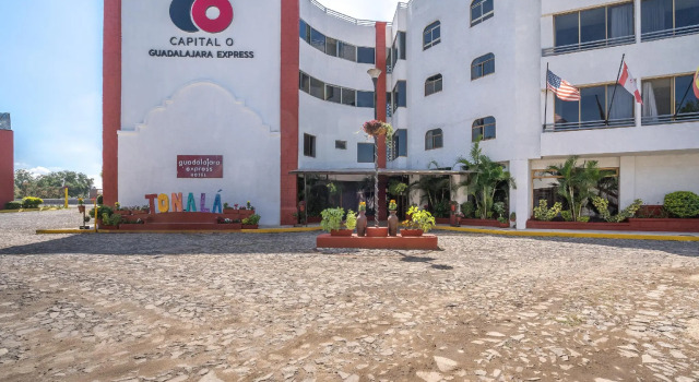 Hotel Guadalajara Express, Rezerwuj Hotel Hotele 3-gwiazdkowe w Tonala, 3*