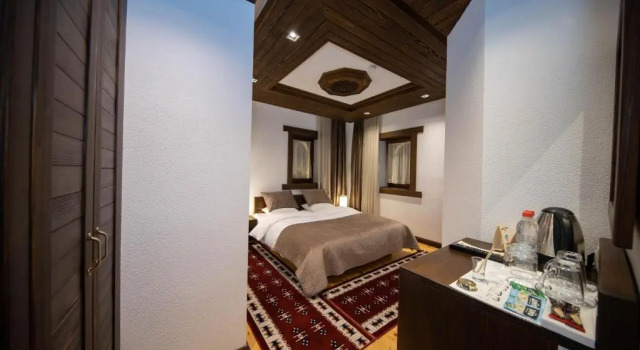 Hotel Kulla E Zenel Beut, Rezervovat Hotel Peja Kosovo