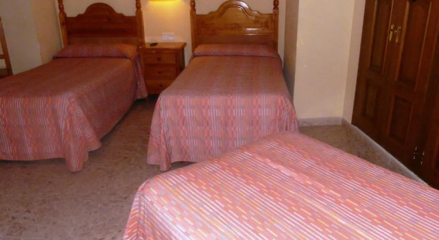 Четырёхместный номер Standard Hostal Casa Castro