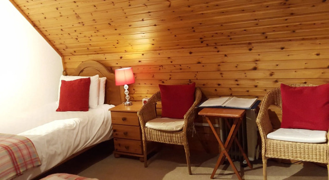 Carn Mhor Bed and Breakfast, Забронировать Отель Отели Авимор с парковкой, Парковка