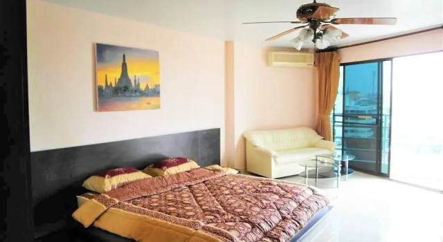 View Talay 2 A 7th floor studio condo